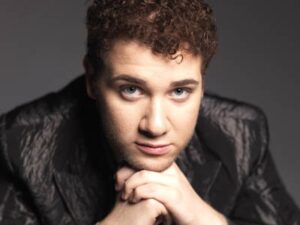 Владимир Брилёв: петь попугаем я не хочу!