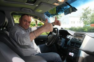 Евгений Кобылянский Евгений Кобылянский. Автовладелец