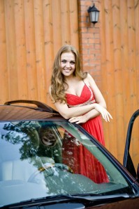 Певица Марина Девятова Певица Марина Девятова. Автовладелец