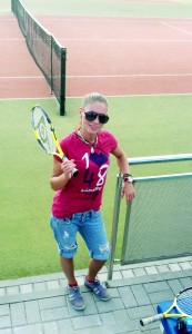 Певица Леана Певица Леана, теннис, спорт