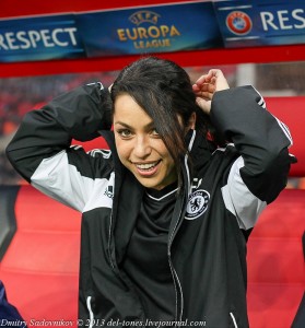 Ева Карнейро, доктор футбольного клуба "Челси". Ева Карнейро, доктор футбольного клуба "Челси".