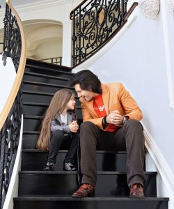 Авраам Руссо с дочкой. Авраам Руссо с дочкой. Православие, Христианство, дом, семья