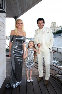 Авраам Руссо с супругой и дочкой Авраам Руссо с супругой и дочкой, Православие, дом, семья