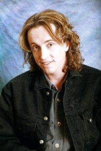 Певец Павел Кашин Певец Павел Кашин