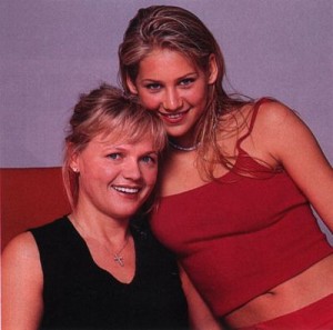 Анна Курникова с мамой Анна Курникова с мамой