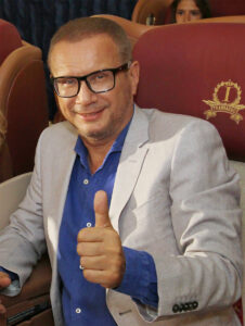 Певец Андрей Ковалев