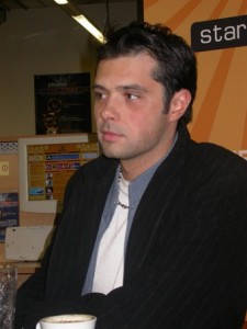 Певец и композитор Вадим Азарх Певец и композитор Вадим Азарх