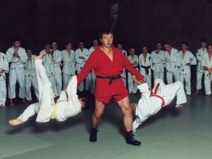 Самбист Ренат Лайшев, Ренат Алексеевич Лайшев - директор спортивной школы "САМБО-70"