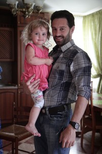 Актер Антон Макарский с дочкой Машей Актер Антон Макарский с дочкой Машей, Православный, Православие, вера в Бога, здоровье, семья, дети, спорт, здоровый образ жизни