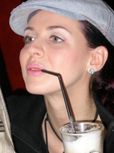 Певица Наташа Власова Певица Наташа Власова