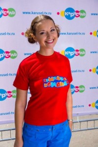 Наталья Русинова, телеведущая "Прыг-скок Команды" Наталья Русинова, актриса, телеведущая, Прыг-скок команда, телеканал карусель, здоровый образ жизни, красота