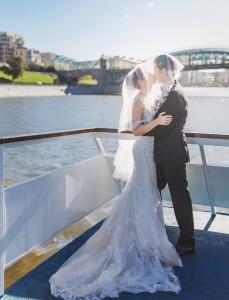 Наталья Русинова с мужем. Фото со свадьбы. Наталья Русинова с мужем. Фото со свадьбы.