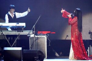 Концерт «Космическая опера». Дидье Маруани, Евгения Лагуна Концерт «Космическая опера». Дидье Маруани, Евгения Лагуна