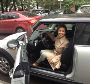 Наталья Русинова за рулем Наталья Русинова - автовладелец