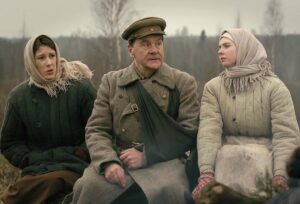 Кадр из сериала "Две зимы и три лета" Кадр из сериала "Две зимы и три лета"