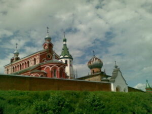 Жизнь прожить — не поле перейти