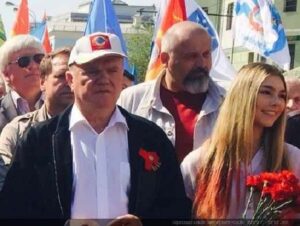 О современных коммунистах