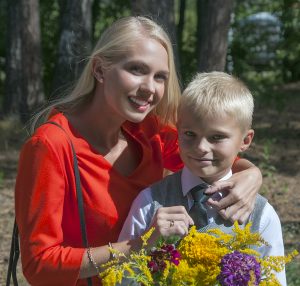 Певица Даня (DANYA) с сыном Певица Даня (DANYA) с сыном