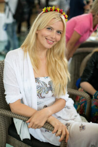 Актриса Анна Чурина Актриса Анна Чурина