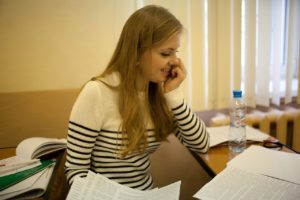 Телеведущая Ольга Паршина Телеведущая Ольга Паршина