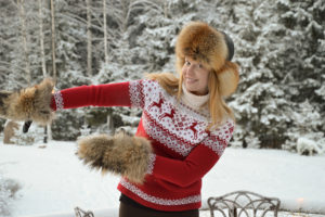 Певица Варвара, зима, вязание