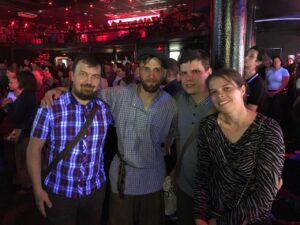 Вадим Грачев с атаманом Денисом Антиповым и друзьями. Вадим Грачев с атаманом Денисом Антиповым и друзьями