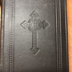 Старинная австрийская книга религиозного содержания (кажется, молитвослов, 1896 г.). Старинная австрийская книга религиозного содержания (кажется, молитвослов, 1896 г.).