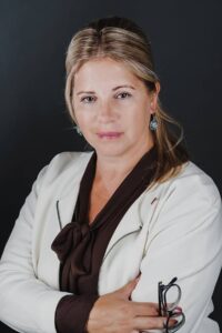 Анна Китина: хорошие песни должны петь все