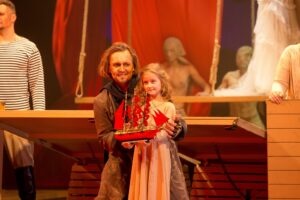 Актёр Антон Арцев - мюзикл "Алые паруса"