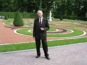 Профессор Холшевников