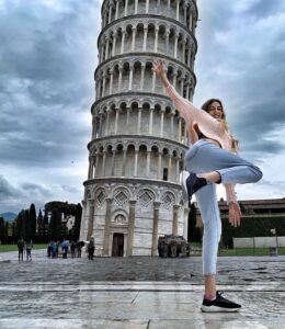 Анастасия Аммосова Анастасия Аммосова