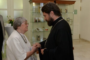 Митрополит Иларион с мамой Митрополит Иларион с мамой