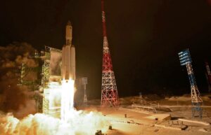 Старт "Ангары-A5" Старт "Ангары-A5"