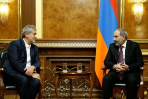 Гарик Исраелян и Никол Пашинян Гарик Исраелян и Никол Пашинян