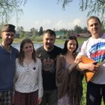 Воспоминания. Почти год назад. В одном древнерусском городе на берегу одной древнерусской реки с настоящими русскими людьми! Встреча друзей