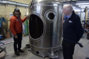 Капсула для будущего полёта за рекордом, сделанная по моему рисунку и в мой размер, она тоже не из России. Капсула