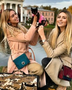 Анастасия и Полина Аммосовы Анастасия и Полина Аммосовы