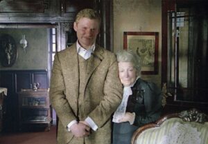 Доктор Ватсон и миссис Хадсон Доктор Ватсон и миссис Хадсон