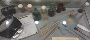 Экспозиция набор инструментов рестовратора