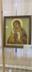 Икона Божией Матери "Скорбящая об убиенных младенцах" Икона Божией Матери "Скорбящая об убиенных младенцах"