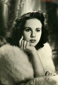 Дина Дурбин Дина Дурбин