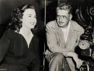 Дина Дурбин и оператор Уильям Дэниелс Дина Дурбин и оператор Уильям Дэниелс