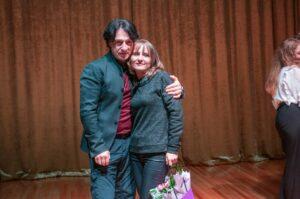 Эвклид Кюрдзидис и фотограф Марина Маба. Эвклид Кюрдзидис и фотограф Марина Маба.