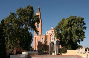 Храм апостола Петра и праведной Тавифы