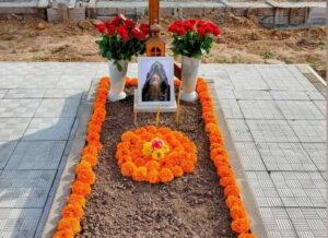 Могилка схимонаха Иоанна (Давыдова) Могилка схимонаха Иоанна (Давыдова)