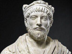 Аммиан Марцеллин, скульптура «Римская история», Аммиан Марцеллин, скульптура