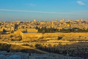 Вид на Иерусалим из монастыря Марии Магдалины Вид на Иерусалим из монастыря Марии Магдалины