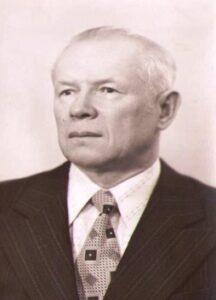 А. А. Шестиперов А. А. Шестиперов