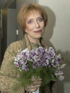 Инна Чурикова Инна Чурикова