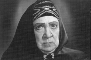 В. Н. Пашенная - Кабаниха в спектакле "Гроза" (1962 г.) В. Н. Пашенная - Кабаниха в спектакле "Гроза" (1962 г.)